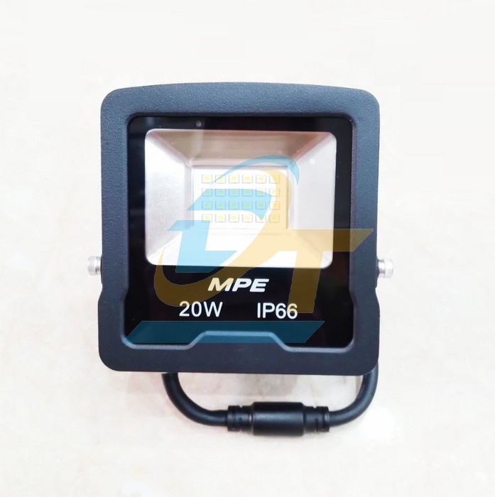 Đèn Led pha 20W 3000K MPE FLD5-20V  MPE | Giá rẻ nhất - Công Ty TNHH Thương Mại Dịch Vụ Đạt Tâm