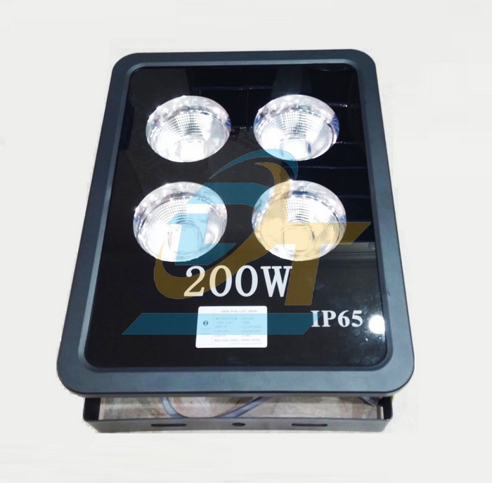 Đèn Led pha 200W 220V 6500K Zalaa ZFS-200