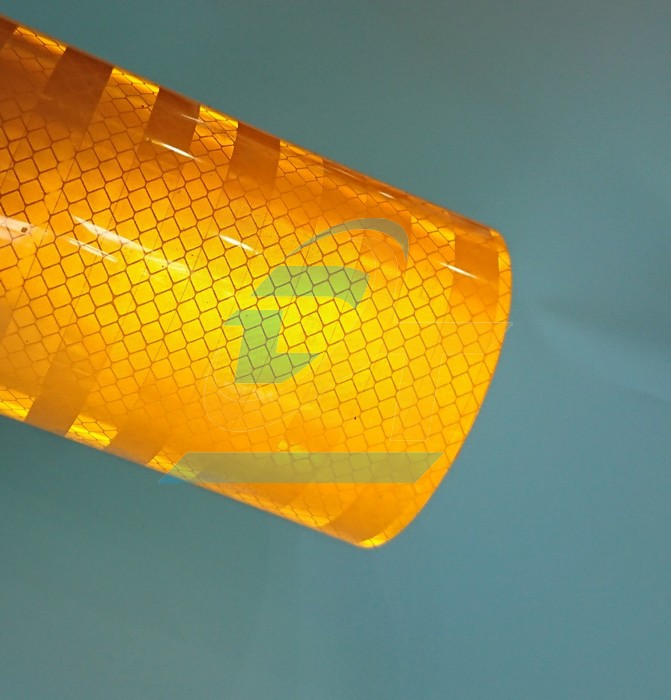 Decal phản quang tổ ong màu vàng khổ 1200mm  VietNam | Giá rẻ nhất - Công Ty TNHH Thương Mại Dịch Vụ Đạt Tâm